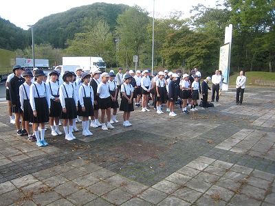 修学旅行まとめ 新見市立上市小学校