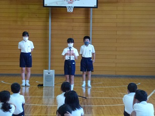 児童集会 新見市立西方小学校